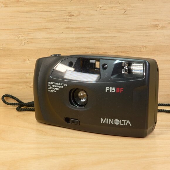 Vintage Minolta F15 BF / 35mm Point & Shoot Film Camera / Fixed Focus / Tested - Picture 2 of 6
